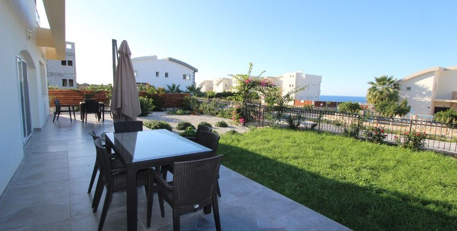 Tatlisu Beachfront 5 Bed Dream Villa EX17 - North Cyprus Properties