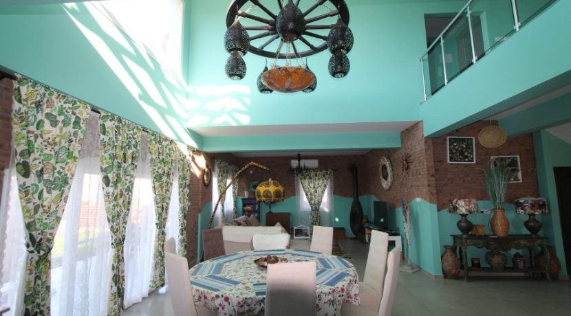 Tatlisu Beachfront 5 Bed Dream Villa IN16 - North Cyprus Properties