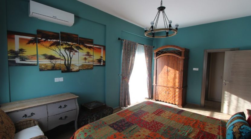 Tatlisu Beachfront 5 Bed Dream Villa IN2 - North Cyprus Properties