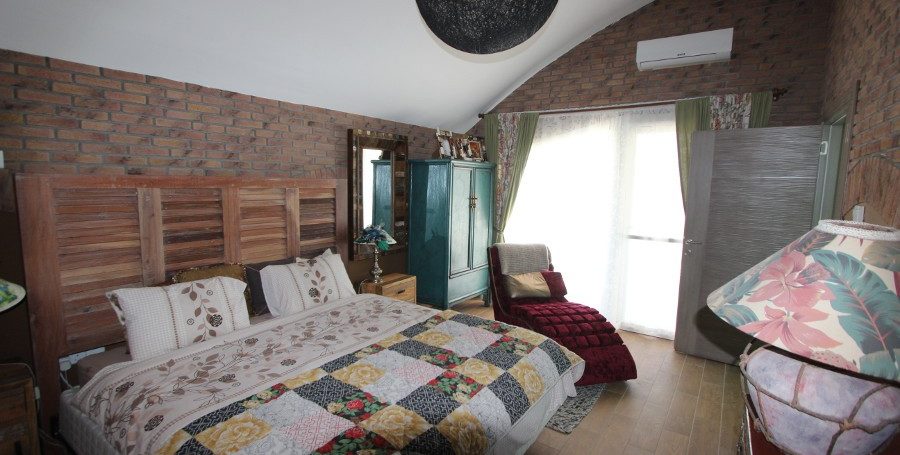 Tatlisu Beachfront 5 Bed Dream Villa IN31 - North Cyprus Properties