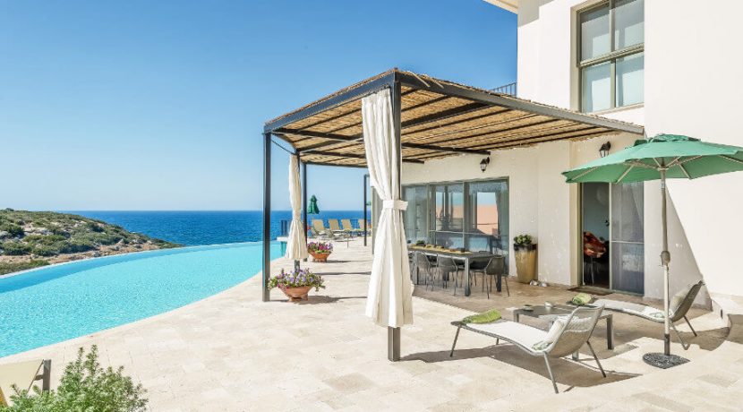Esentepe Beachfront 500m2 7 Bed Golf Villa - North Cyprus Property 1