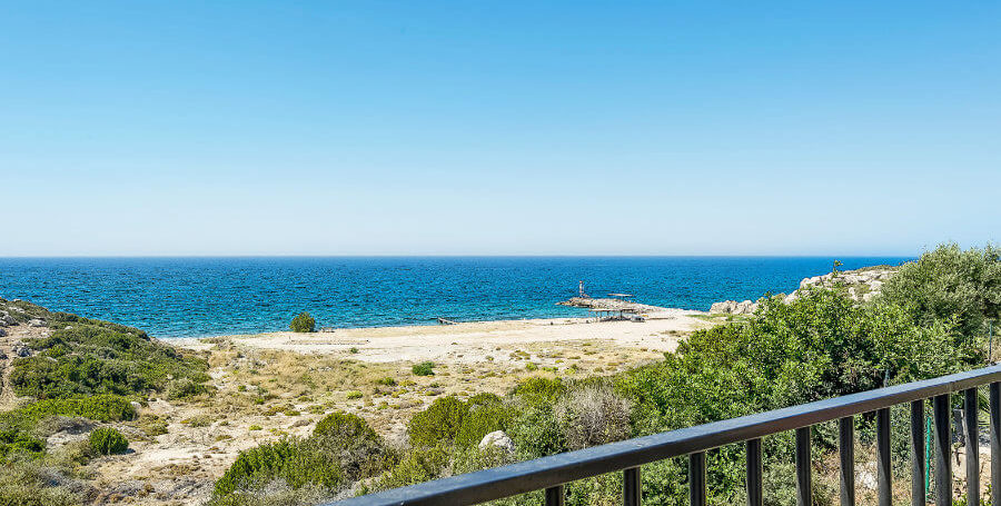 Esentepe Beachfront 500m2 7 Bed Golf Villa - North Cyprus Property 3