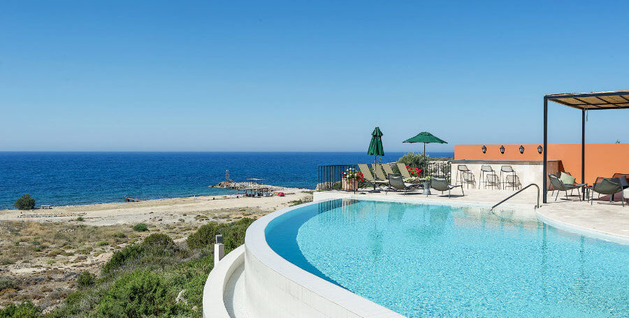 Esentepe Beachfront 500m2 7 Bed Golf Villa - North Cyprus Property 4