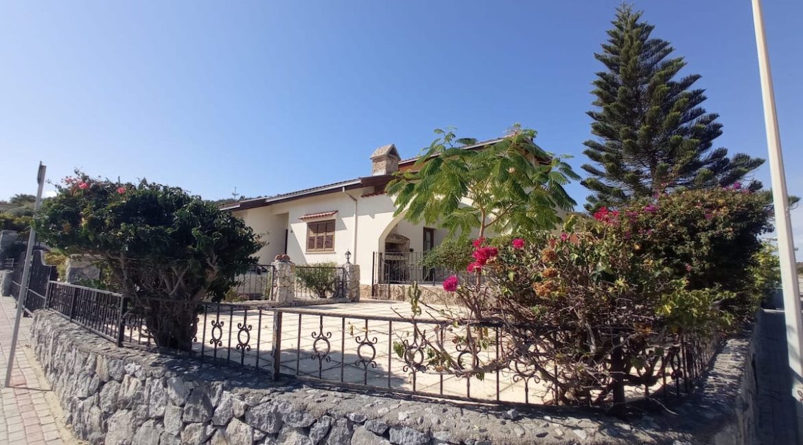 Kayalar Seaview Luxury Bungalow 3 Bed - North Cyprus Property 35