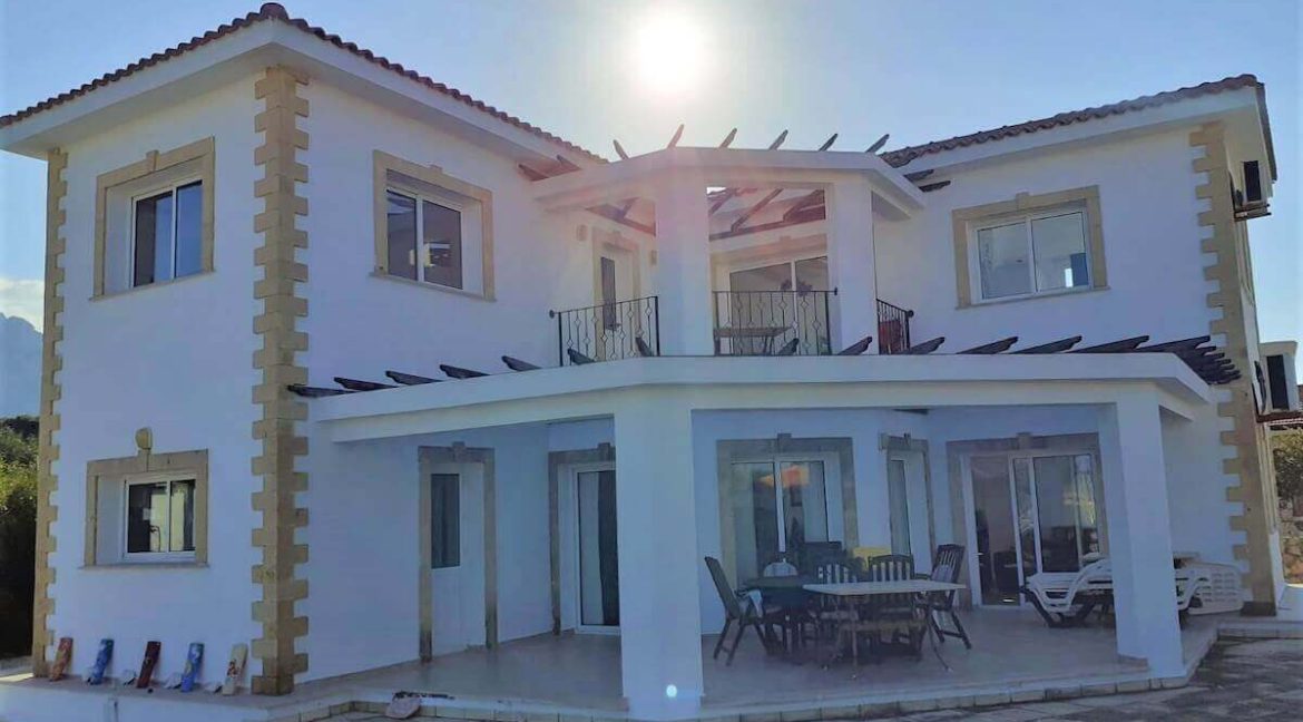 Karsiyaka Sea View Villa 3 Bed - North Cyprus Property Z5