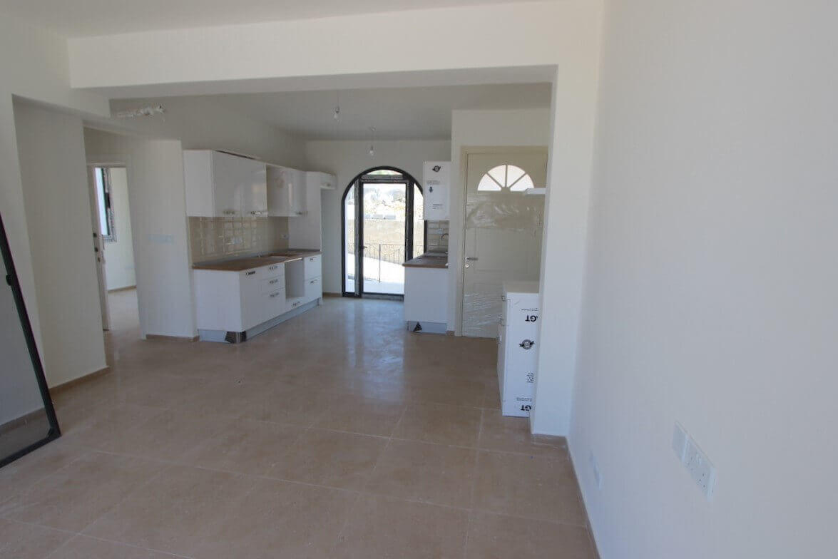 Alsancak Hillside Groundfloor Apartment 2 Bed - North Cyprus Property 15