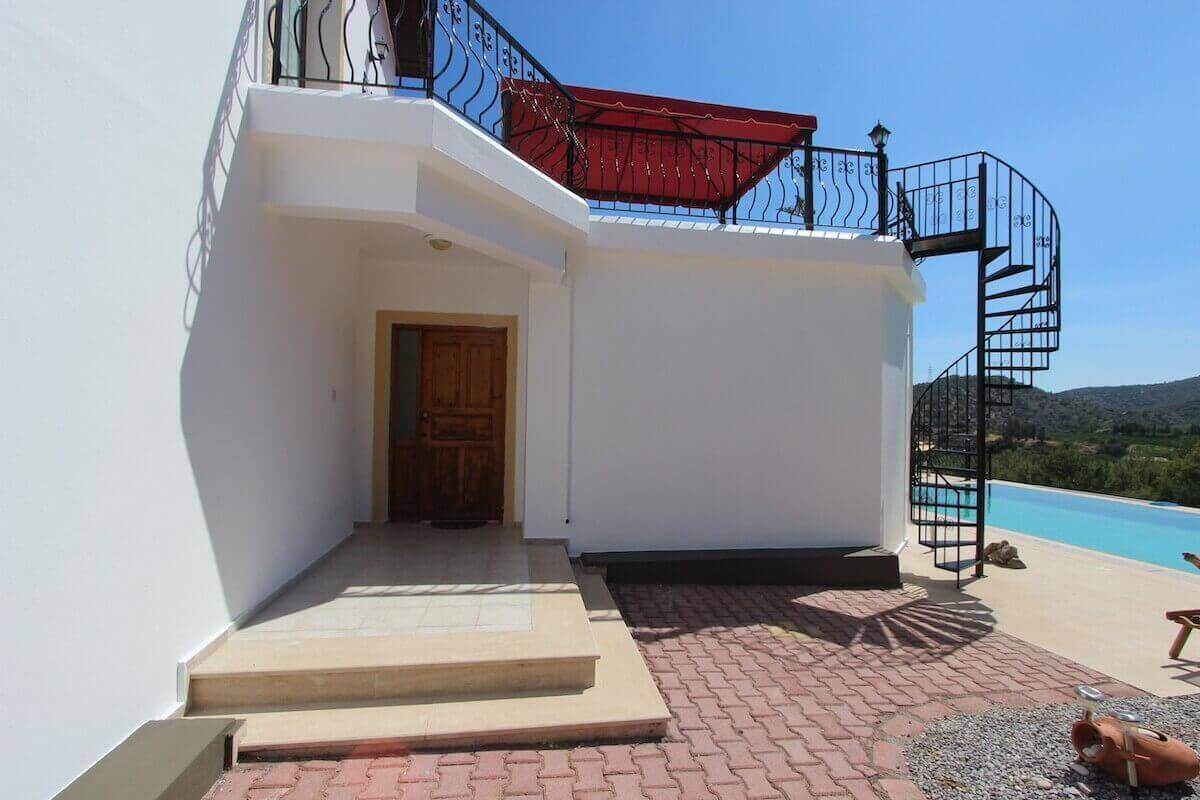 Malatya Seaview Mountainside Villa 4 Bed - North Cyprus Property 42