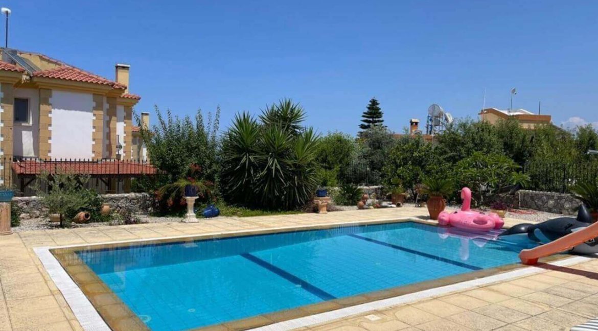 Karsiyaka Sea & Mountain View Villa 3 Bed - North Cyprus Property 18