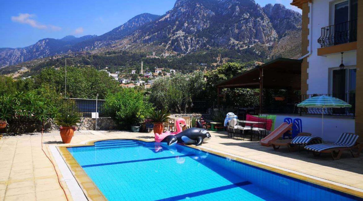 Karsiyaka Sea & Mountain View Villa 3 Bed - North Cyprus Property 41