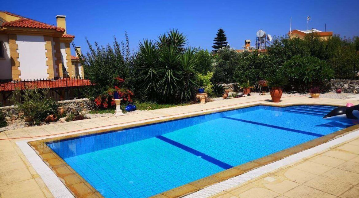 Karsiyaka Sea & Mountain View Villa 3 Bed - North Cyprus Property 42