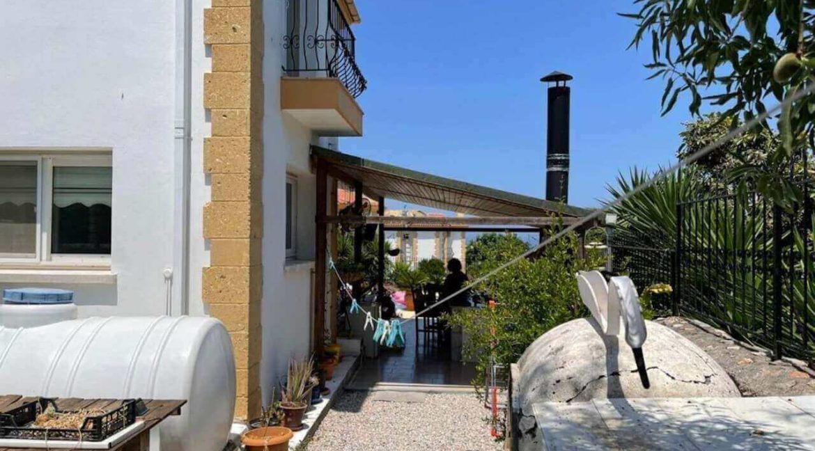 Karsiyaka Sea & Mountain View Villa 3 Bed - North Cyprus Property 5