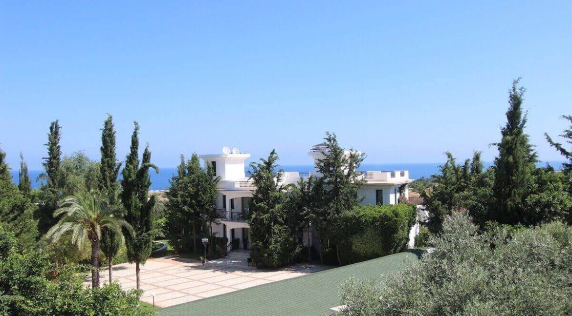 Tatlisu Coast View Villa 3 Bed - North Cyuprus Property 35