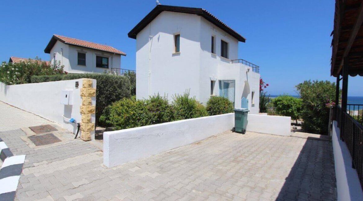 Bahceli Bay Seaview Villa 3 Bed - North Cyprus property 1