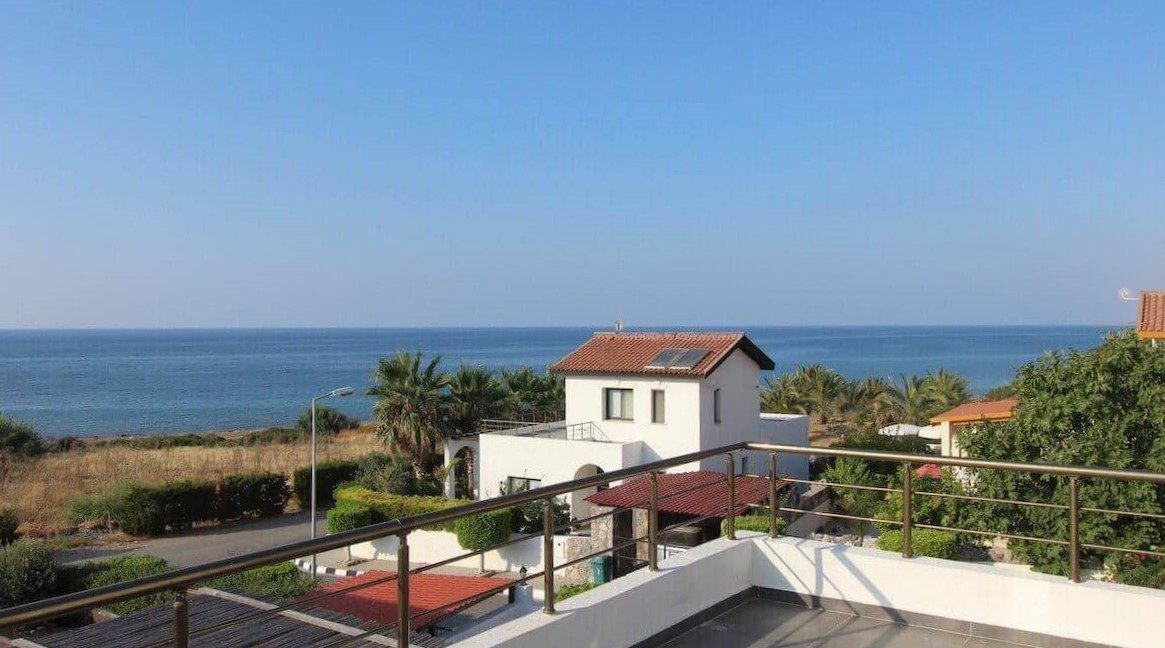 Bahceli Beachfront Seaview Villa 3 Bed - North Cyprus Property 16