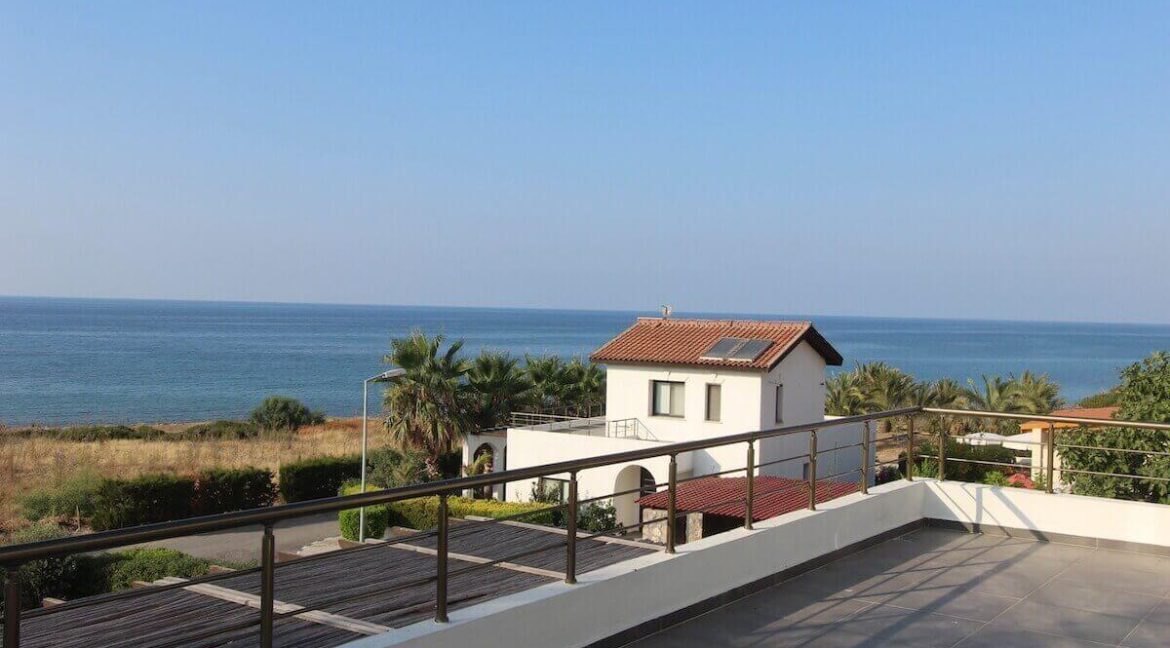 Bahceli Beachfront Seaview Villa 3 Bed - North Cyprus Property 17
