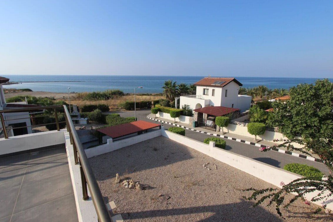 Bahceli Beachfront Seaview Villa 3 Bed - North Cyprus Property 20