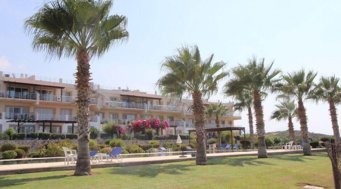 Tatlisu Marina Frontline Seaview Apartment 2 Bed - North Cyprus Property 4
