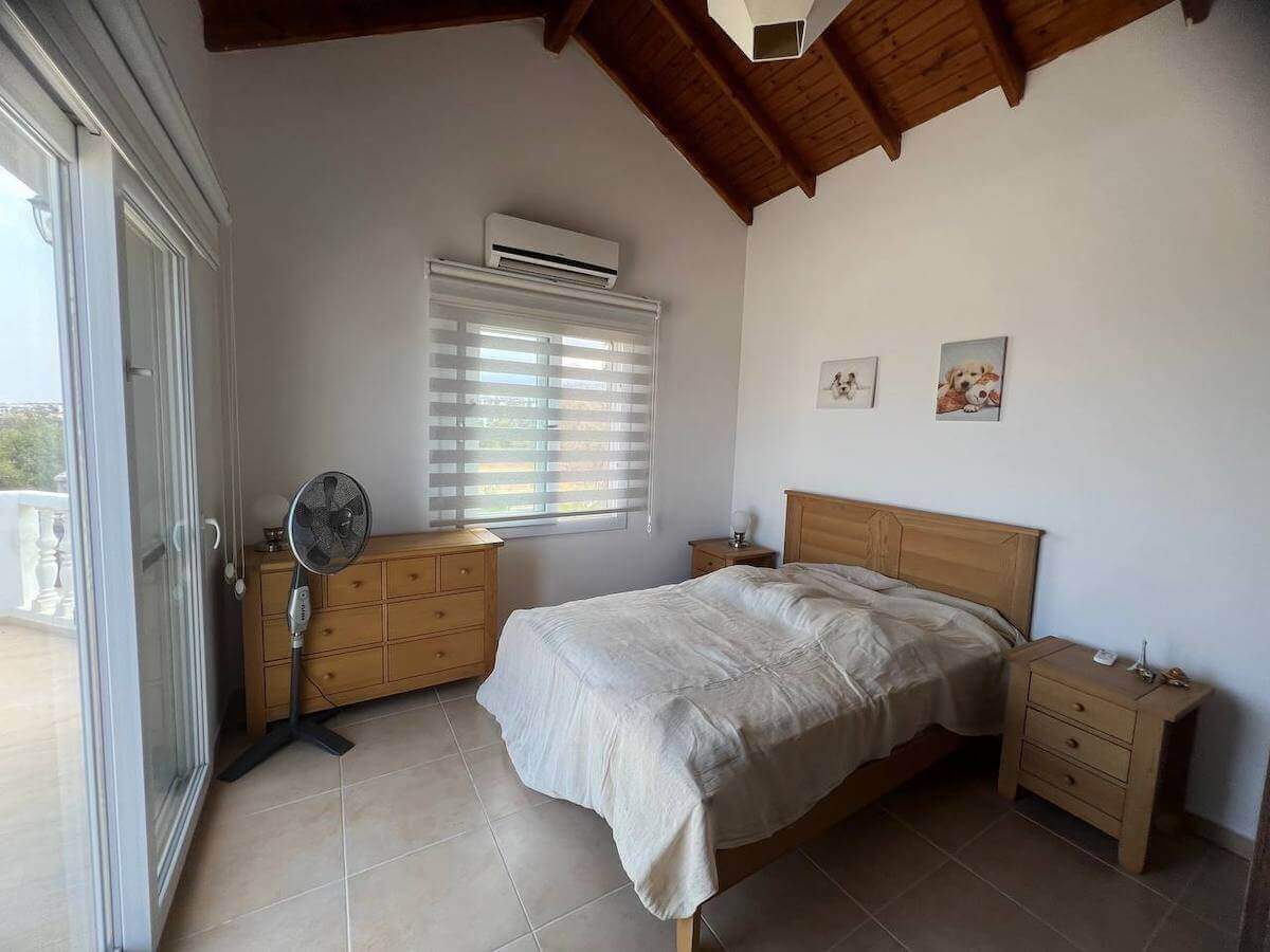 Esentepe Coast Luxury Seaview Golf Villa 4 Bed - North Cyprus Property 15