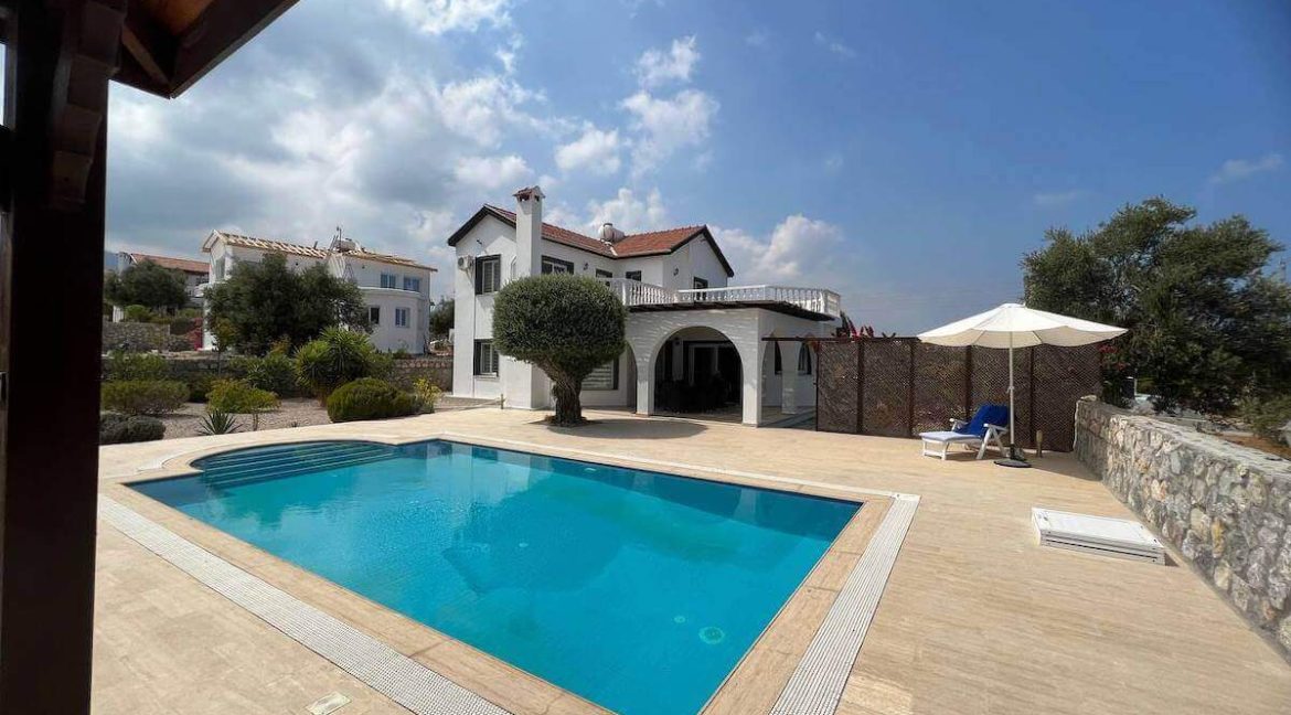 Esentepe Coast Luxury Seaview Golf Villa 4 Bed - North Cyprus Property 5