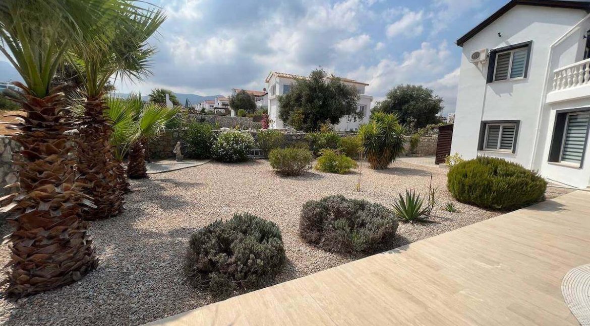 Esentepe Coast Luxury Seaview Golf Villa 4 Bed - North Cyprus Property 8