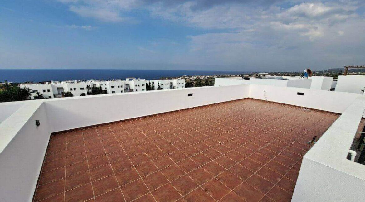 Bahceli Luxury Seaview Penthouse 2 Bed - North Cyprus Property 13