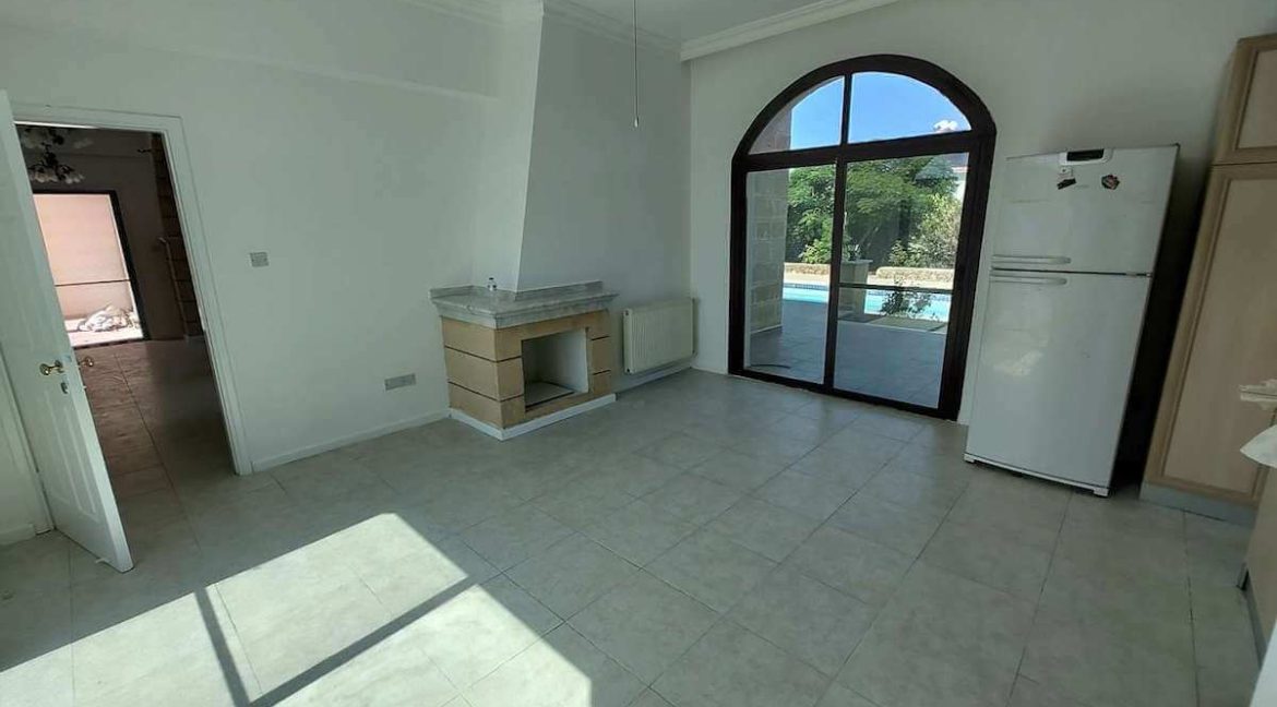 Traditional Lapta Residence 5 Bed - North Cyprus Property 10