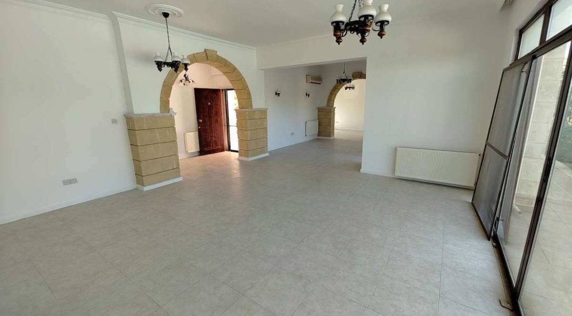 Traditional Lapta Residence 5 Bed - North Cyprus Property 28