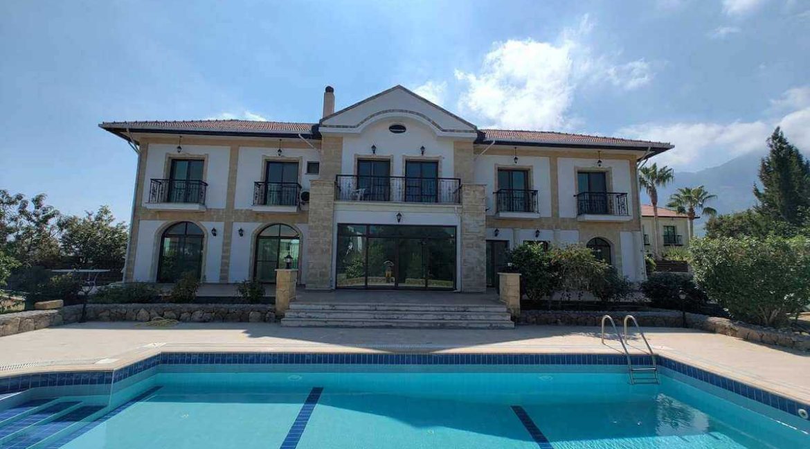 Traditional Lapta Residence 5 Bed - North Cyprus Property 34
