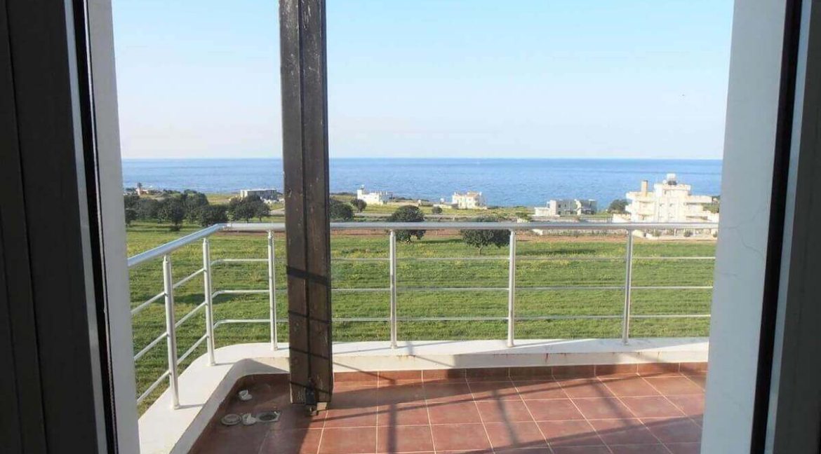 Bahceli Coast Luxury Seaview Penthouse 2 Bed - North Cyprus Property 14