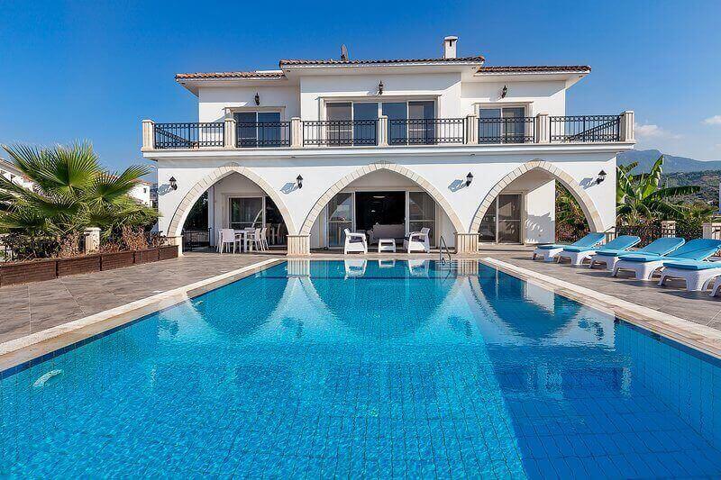 Esentepe Luxury Seaview Garden Apartment Facilities - North Cyprus Property 2