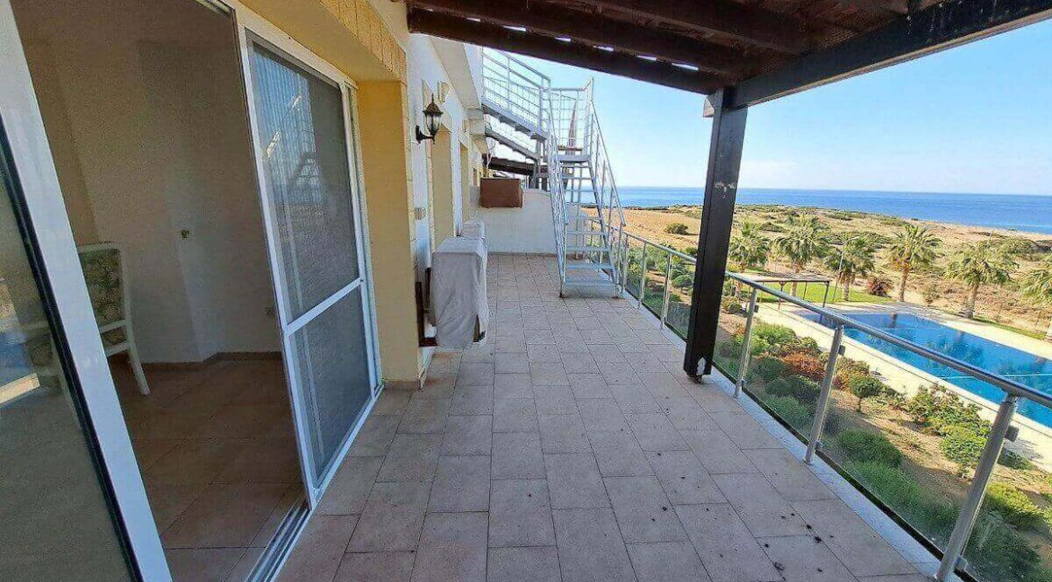Tatlisu Marina Frontline Seaview Penthouse 2 Bed - North Cyprus Property 3