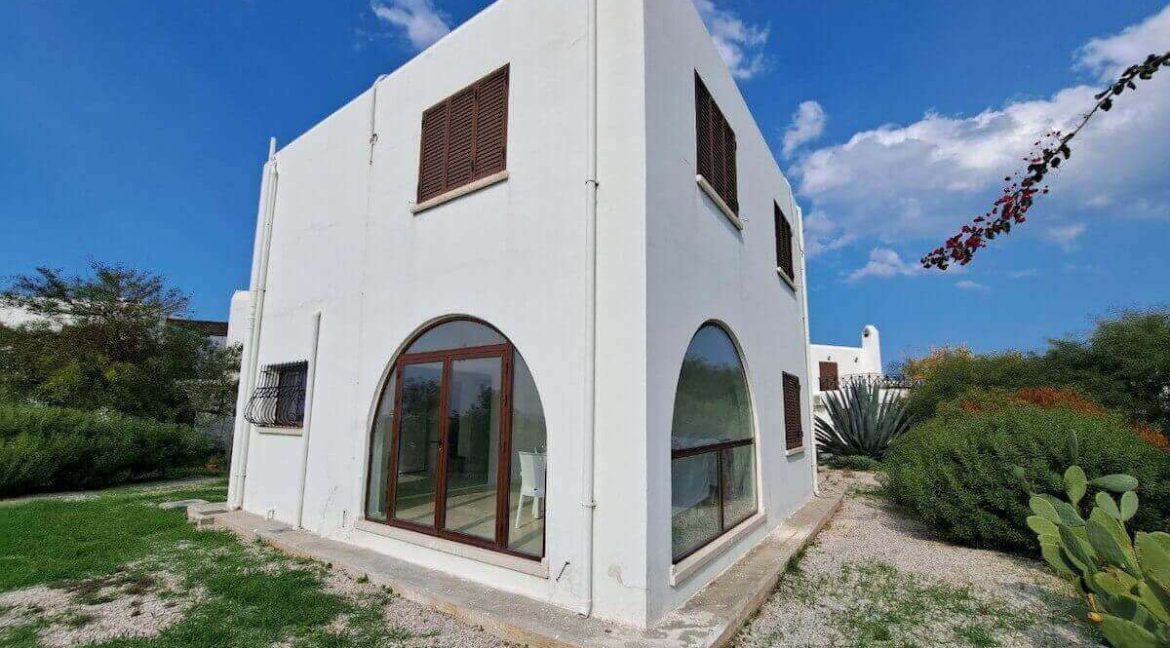 Tatlisu Seafront Villa 3 Bed - North Cyprus Property 4