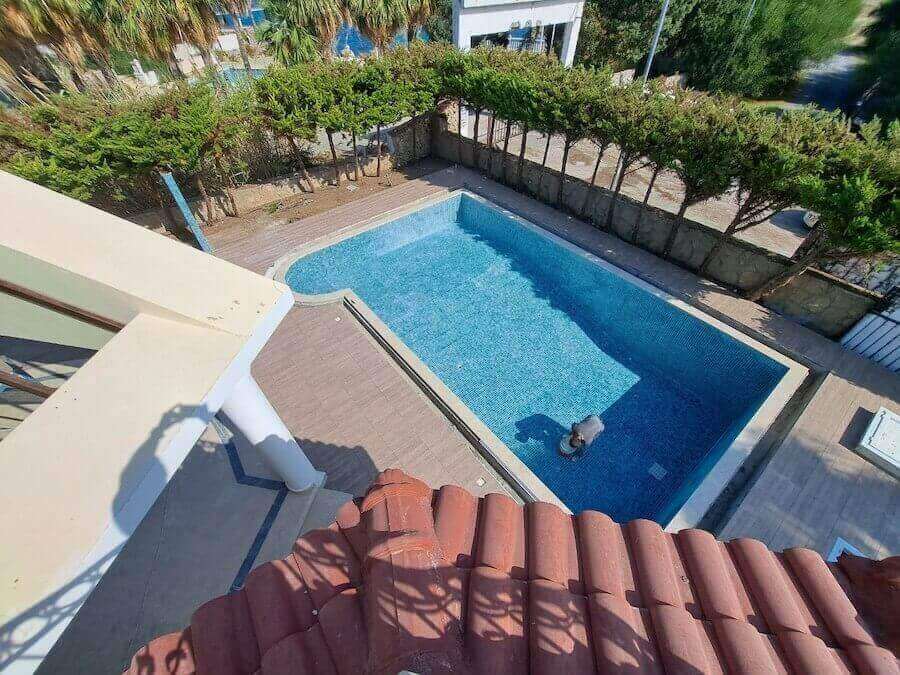 Karsiyaka Luxury Beach Villa - North Cyprus Property 35