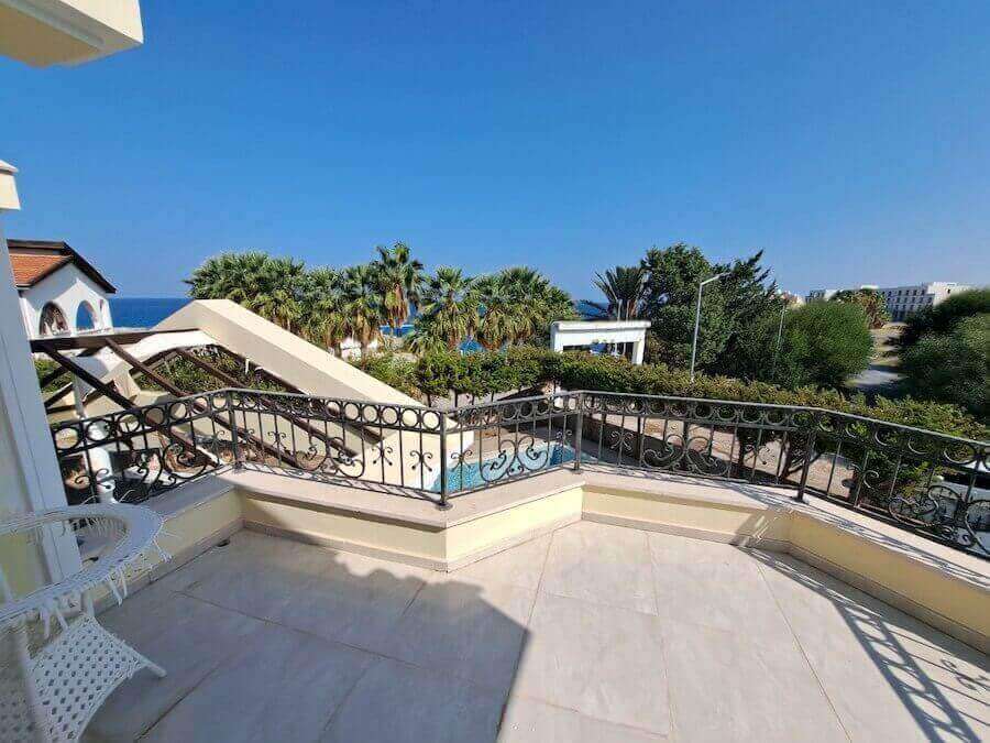 Karsiyaka Luxury Beach Villa - North Cyprus Property 36