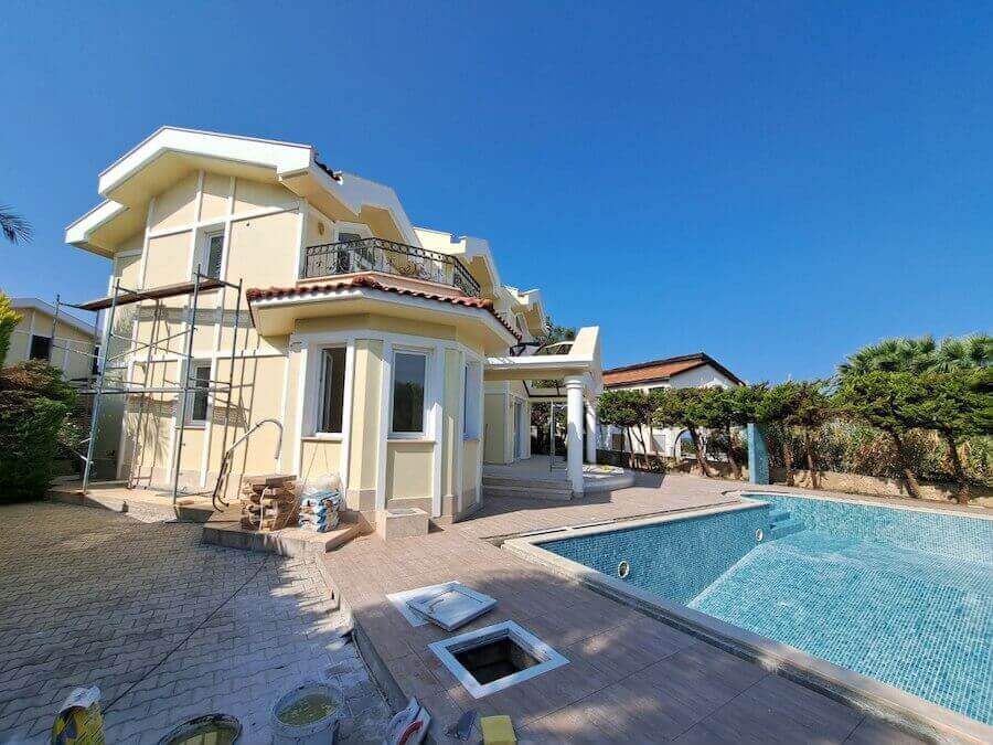 Karsiyaka Luxury Beach Villa - North Cyprus Property 44