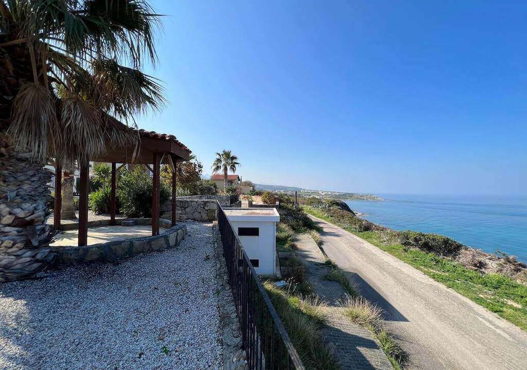Bahceli Cliff Top Villa 3 Bed - North Cyprus Property 24