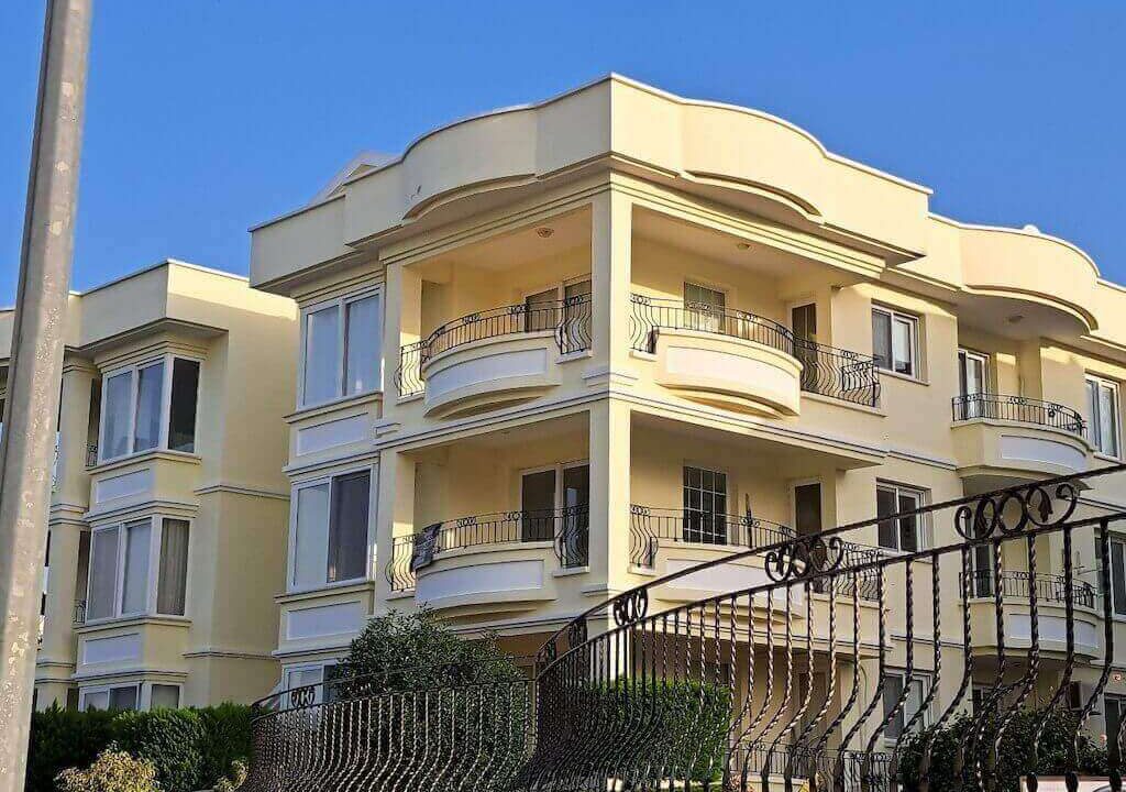 Alsancak Spacious Apartment 3 Bed - North Cyprus Property 1