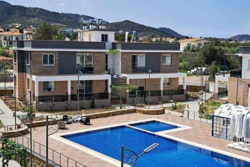 Karsiyaka Seaview Studio Penthopuse - North Cyprus Property 8