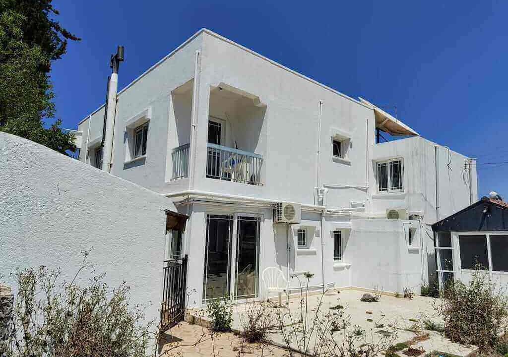 West Side Turkish Title Villa 4 Bed - North Cyprus Property 27