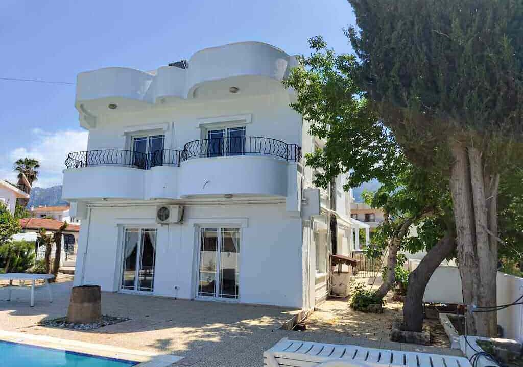 West Side Turkish Title Villa 4 Bed - North Cyprus Property 33