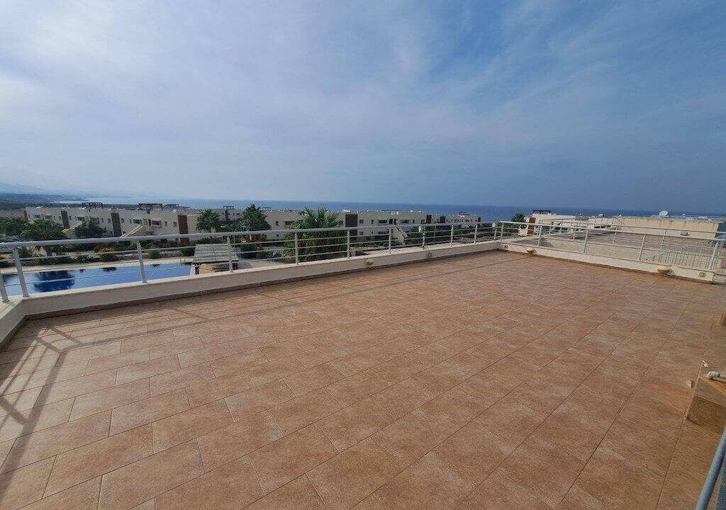 Tatlisu Bay Seaview Penthouse 2 Bed - North Kypros Property O22