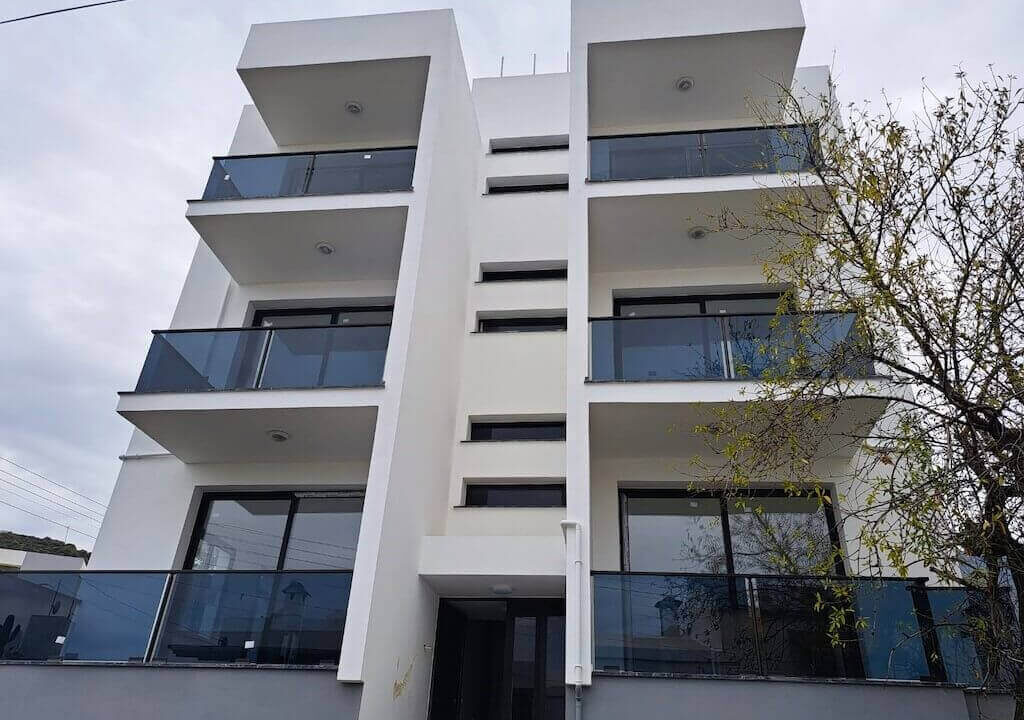Alsancak Modern Seaview Penthouse 2 Bed - North Cyprus Property 12