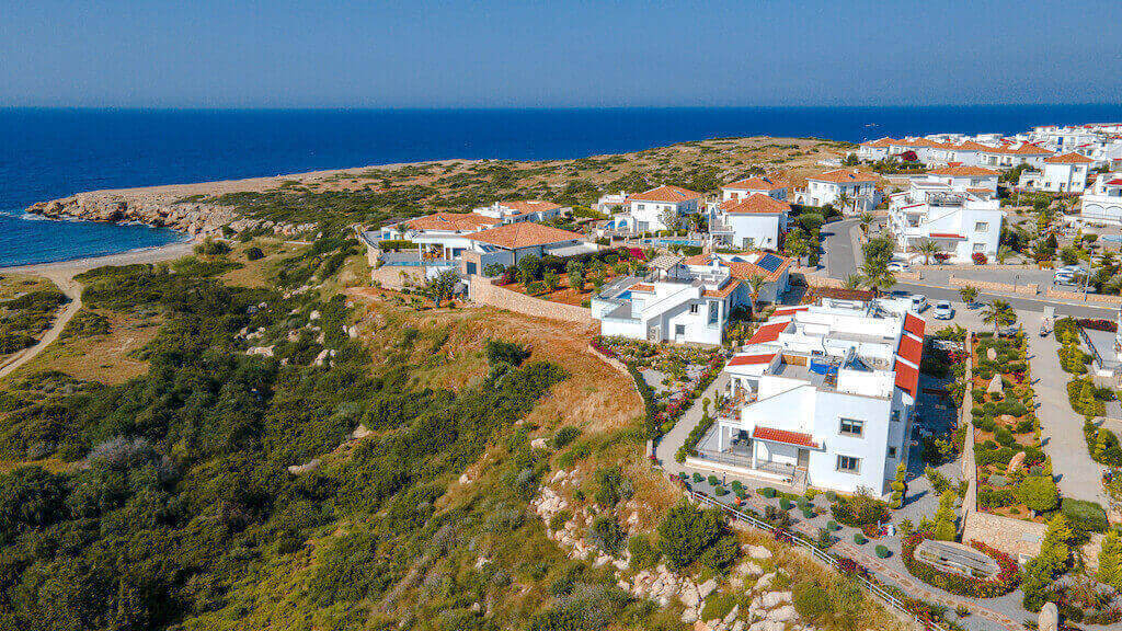 Esentepe Beachfront Luxury Garden Apartment 3 Bed - North Cyprus Property 2