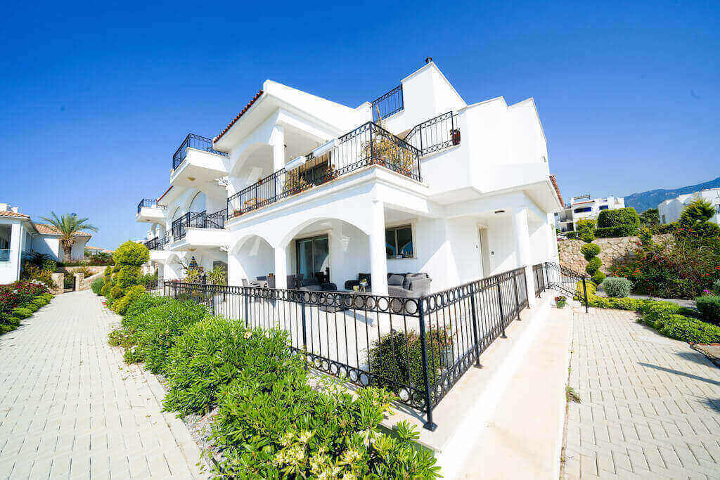 Esentepe Beachfront Luxury Garden Apartment 3 Bed - North Cyprus Property 39