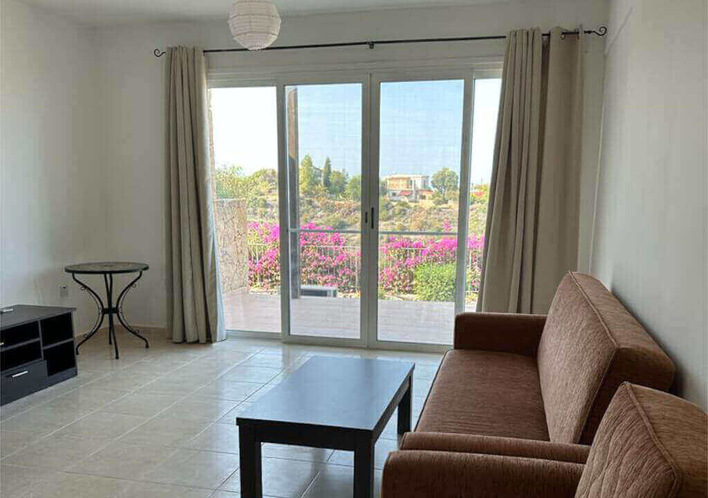 Tatlisu Hillside Seaview Garden Apartment 2 Bed - North Cypern Property 6