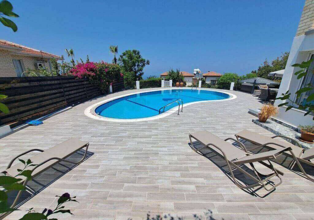 Catalkoy Seaview Villa with Annex 5 Bed - North Cyprus Property 10