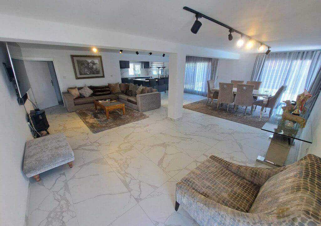 Catalkoy Seaview Villa with Annex 5 Bed - North Cyprus Property 13