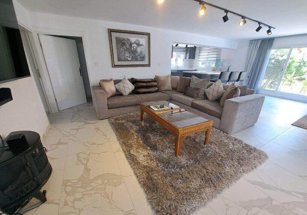 Catalkoy Seaview Villa with Annex 5 Bed - North Cyprus Property 21