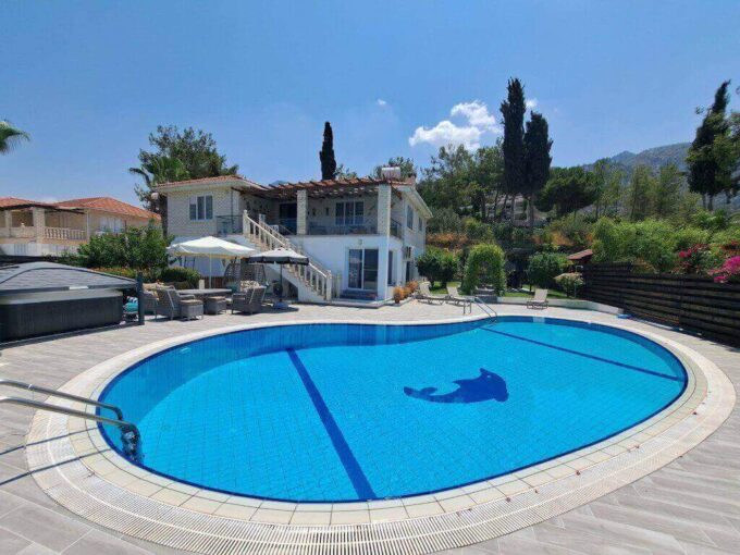 Catalkoy Seaview Villa with Annex 5 Bed