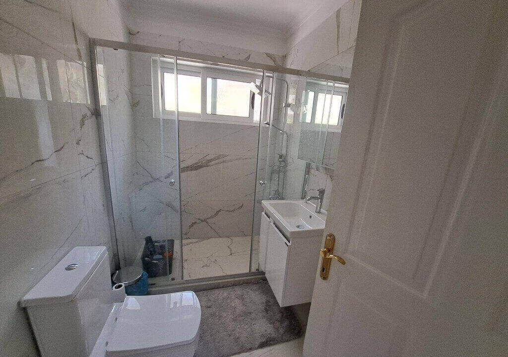 Catalkoy Seaview Villa with Annex 5 Bed - North Cyprus Property U6